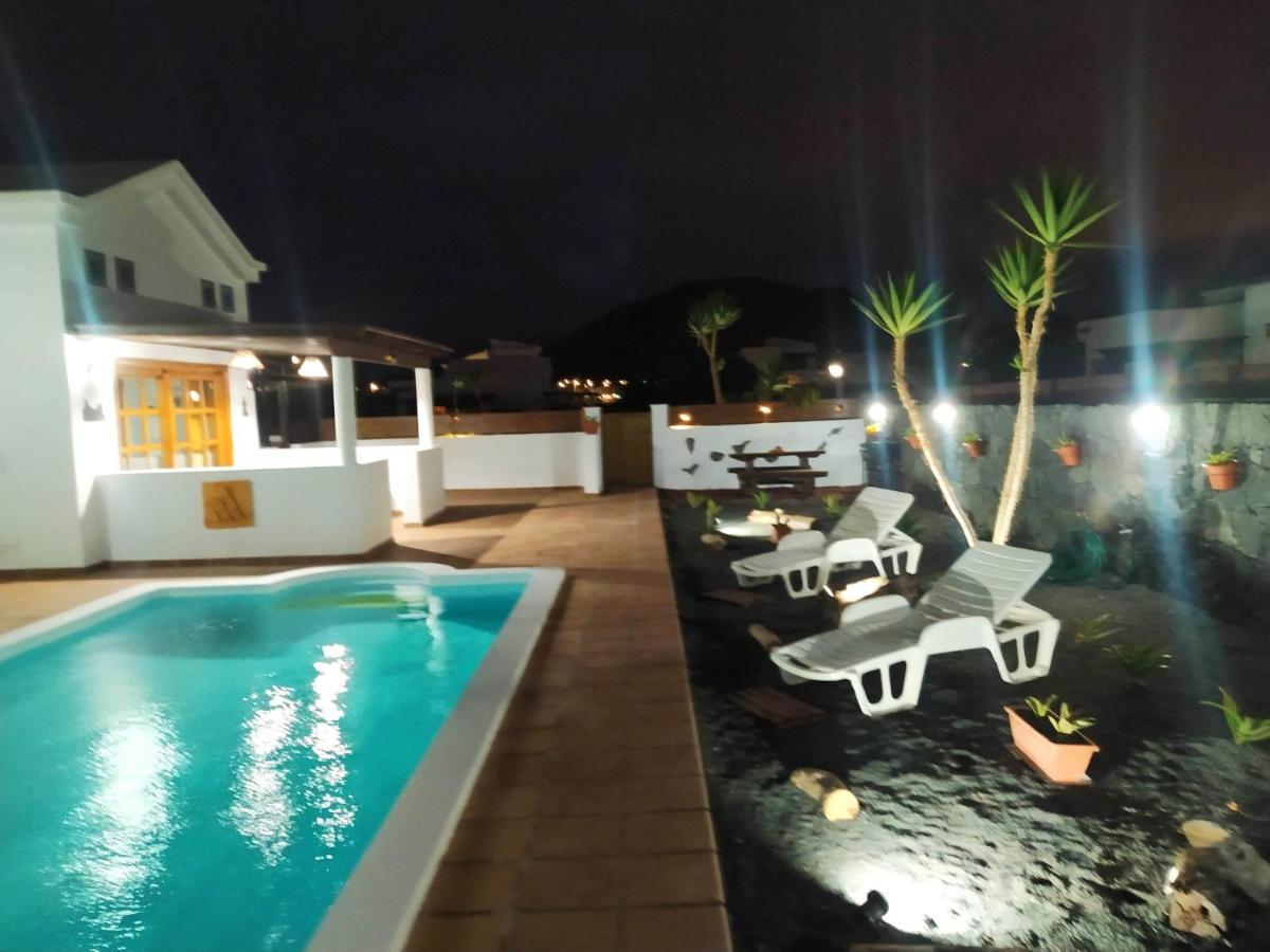 Villa Daga Yaiza  Luaran gambar