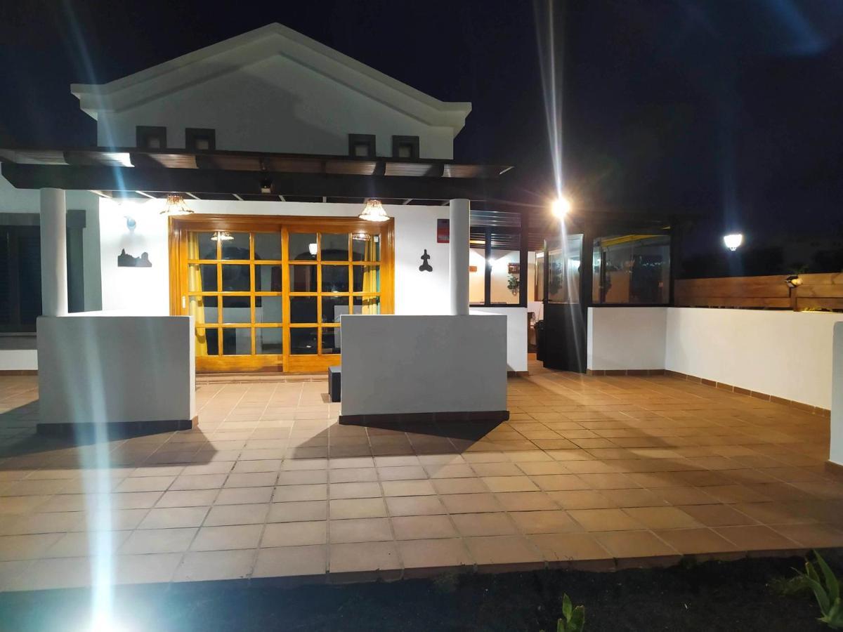 Villa Daga Yaiza  Luaran gambar
